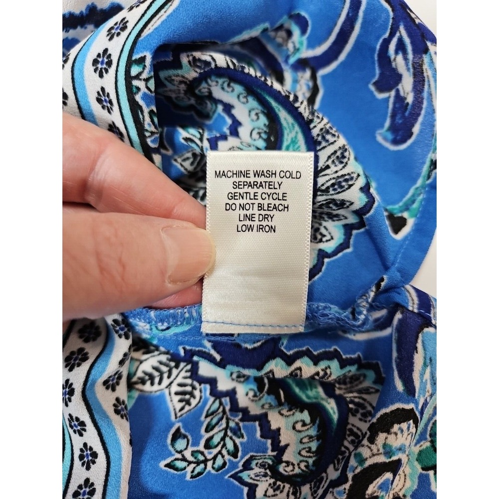 Floral & Ivy Women's Blue Paisley Sleeveless V-Neck‎ Blouse Size Small - NWT - Picture 6 of 8